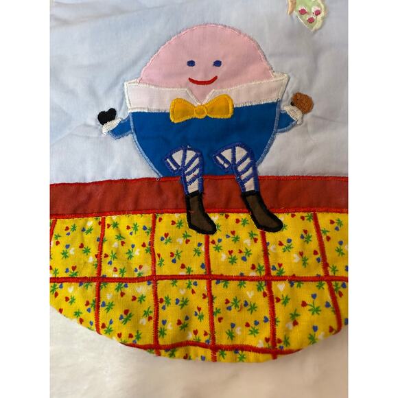 VTG 80s Hand Crafted Nursery Rhyme Humpty Dumpty Quilted Fabric Blue Baby Bib - Picture 3 of 12